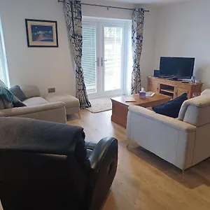 Admiral's View - 1 Apartment