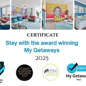 https://beach-hut-hideaway-by-my-getaways.brighton-hotels-england.com